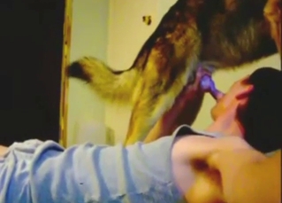 Guy records himself sucking off that hung dog